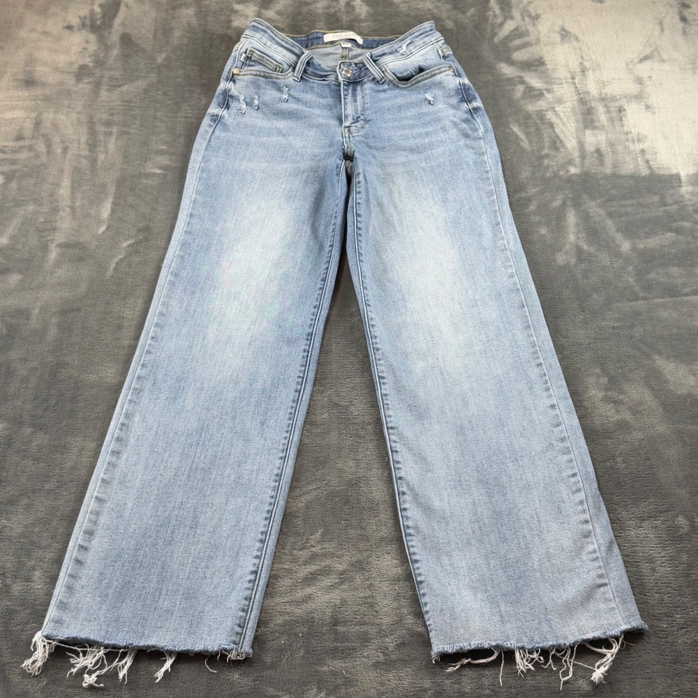 Judy Blue Straight Fit Light Wash Distressed Raw Hem Jeans JB82483LT Size 3/26
